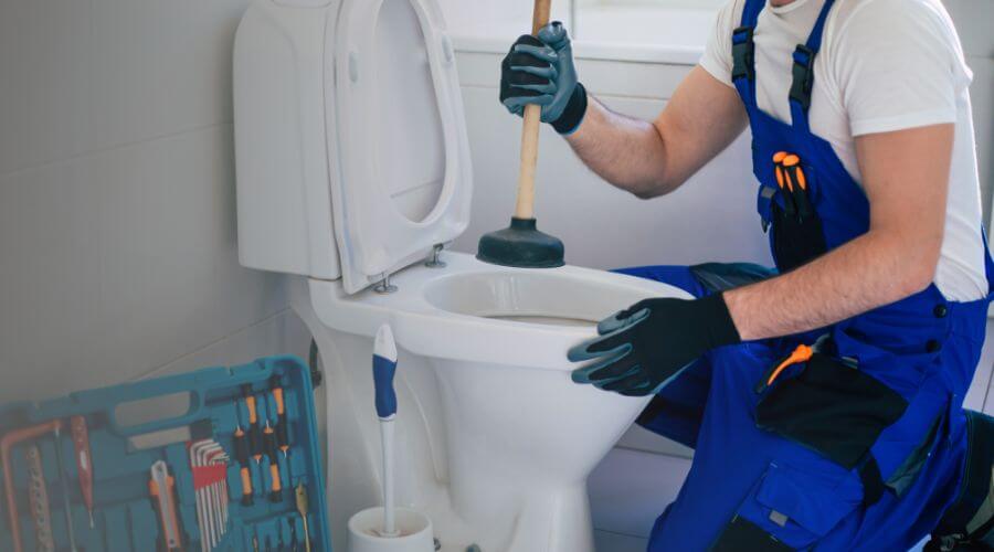 sewer line plumber in Hampstead, NC
